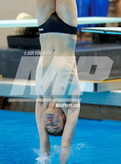Thumbnail 3 in UIL Region 1-6A Swimming and Diving Championships (Diving) photogallery.