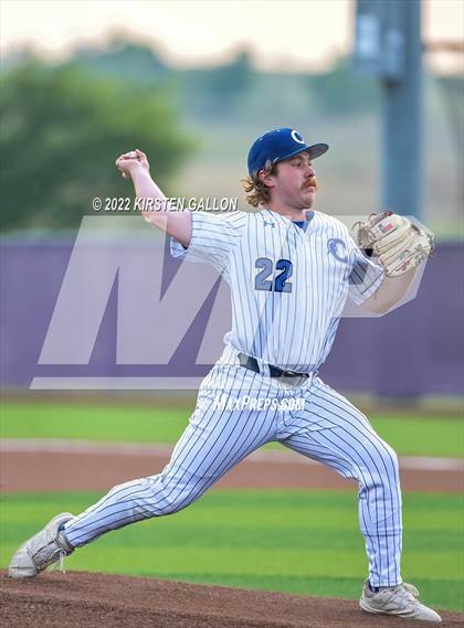 Thumbnail 2 in Centennial vs. Aledo (UIL 5A Region 1 Regional) photogallery.