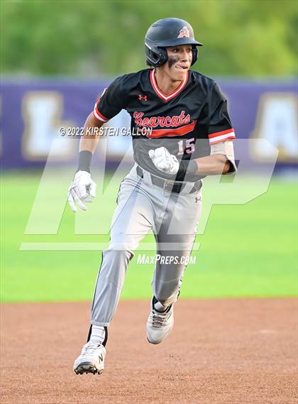 Thumbnail 1 in Centennial vs. Aledo (UIL 5A Region 1 Regional) photogallery.