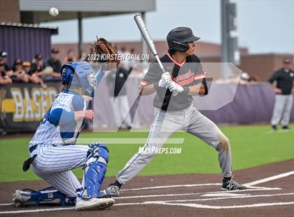 Thumbnail 3 in Centennial vs. Aledo (UIL 5A Region 1 Regional) photogallery.