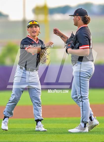 Thumbnail 3 in Centennial vs. Aledo (UIL 5A Region 1 Regional) photogallery.