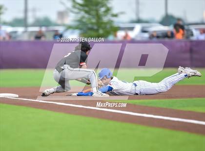 Thumbnail 2 in Centennial vs. Aledo (UIL 5A Region 1 Regional) photogallery.