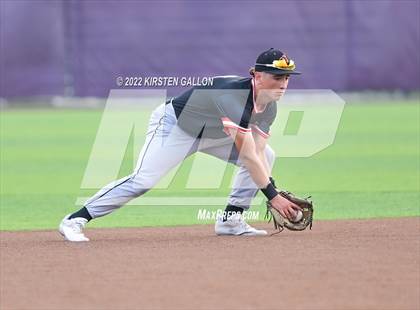 Thumbnail 3 in Centennial vs. Aledo (UIL 5A Region 1 Regional) photogallery.