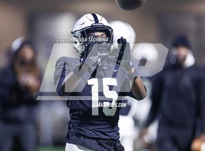 Thumbnail 2 in Iowa Colony vs. Randle (UIL 5A D2 Football Quarterfinal) photogallery.