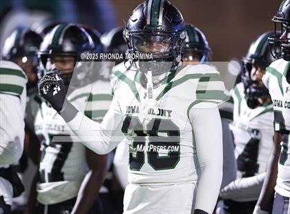 Thumbnail 2 in Iowa Colony vs. Randle (UIL 5A D2 Football Quarterfinal) photogallery.