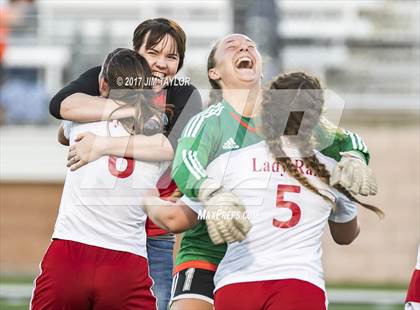 Thumbnail 1 in Mineral Wells vs Wylie (UIL 4A Regional Quarterfinal) photogallery.