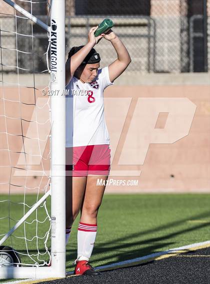 Thumbnail 2 in Mineral Wells vs Wylie (UIL 4A Regional Quarterfinal) photogallery.