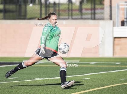 Thumbnail 3 in Mineral Wells vs Wylie (UIL 4A Regional Quarterfinal) photogallery.