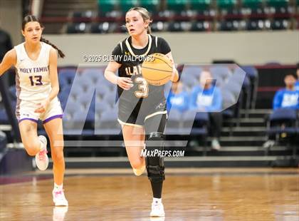 Thumbnail 3 in Alamosa vs Holy Family (CHSAA 4A Great 8) photogallery.