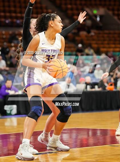 Thumbnail 3 in Alamosa vs Holy Family (CHSAA 4A Great 8) photogallery.
