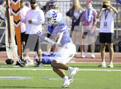 Thumbnail 3 in New Braunfels @ Jay (UIL 5A Football Bi-District Playoff) photogallery.