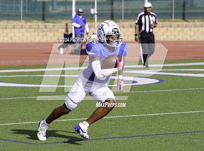 Thumbnail 3 in New Braunfels @ Jay (UIL 5A Football Bi-District Playoff) photogallery.