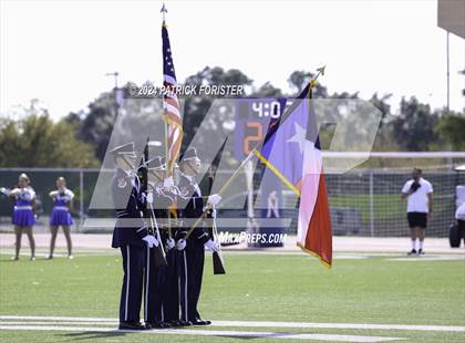 Thumbnail 3 in New Braunfels @ Jay (UIL 5A Football Bi-District Playoff) photogallery.