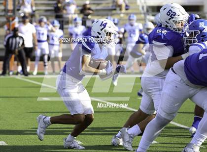 Thumbnail 3 in New Braunfels @ Jay (UIL 5A Football Bi-District Playoff) photogallery.