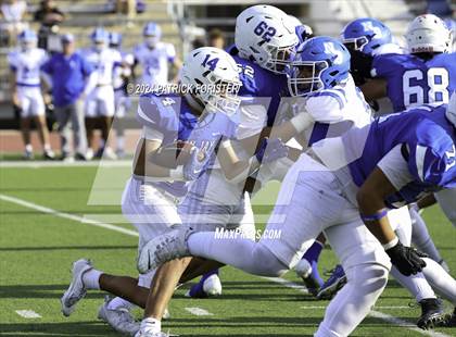 Thumbnail 2 in New Braunfels @ Jay (UIL 5A Football Bi-District Playoff) photogallery.