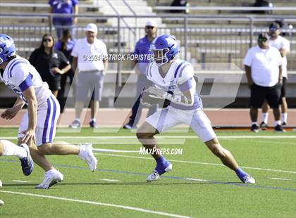 Thumbnail 2 in New Braunfels @ Jay (UIL 5A Football Bi-District Playoff) photogallery.
