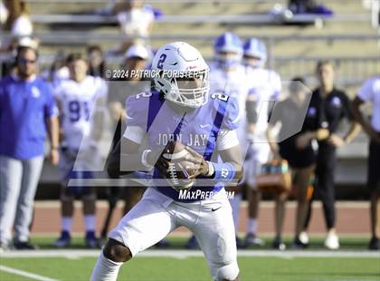 Thumbnail 3 in New Braunfels @ Jay (UIL 5A Football Bi-District Playoff) photogallery.