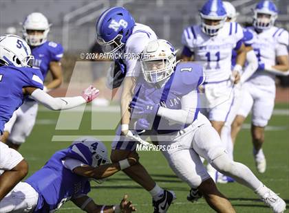Thumbnail 2 in New Braunfels @ Jay (UIL 5A Football Bi-District Playoff) photogallery.