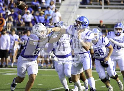 Thumbnail 1 in New Braunfels @ Jay (UIL 5A Football Bi-District Playoff) photogallery.