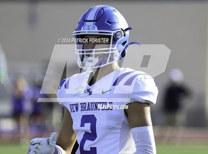 Thumbnail 3 in New Braunfels @ Jay (UIL 5A Football Bi-District Playoff) photogallery.