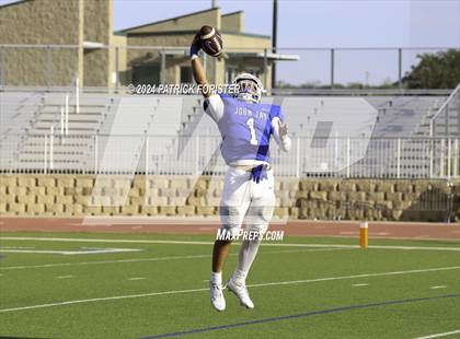 Thumbnail 3 in New Braunfels @ Jay (UIL 5A Football Bi-District Playoff) photogallery.