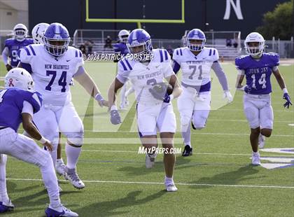 Thumbnail 3 in New Braunfels @ Jay (UIL 5A Football Bi-District Playoff) photogallery.