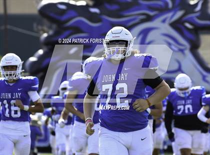 Thumbnail 3 in New Braunfels @ Jay (UIL 5A Football Bi-District Playoff) photogallery.