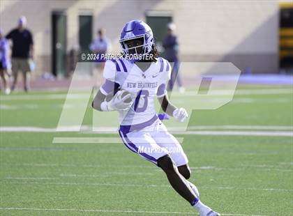 Thumbnail 2 in New Braunfels @ Jay (UIL 5A Football Bi-District Playoff) photogallery.