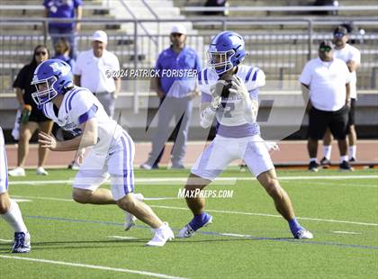 Thumbnail 1 in New Braunfels @ Jay (UIL 5A Football Bi-District Playoff) photogallery.