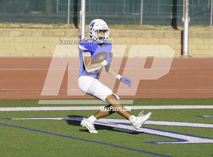 Thumbnail 2 in New Braunfels @ Jay (UIL 5A Football Bi-District Playoff) photogallery.