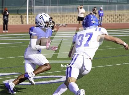 Thumbnail 1 in New Braunfels @ Jay (UIL 5A Football Bi-District Playoff) photogallery.