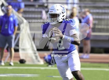 Thumbnail 2 in New Braunfels @ Jay (UIL 5A Football Bi-District Playoff) photogallery.