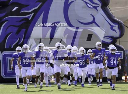 Thumbnail 2 in New Braunfels @ Jay (UIL 5A Football Bi-District Playoff) photogallery.