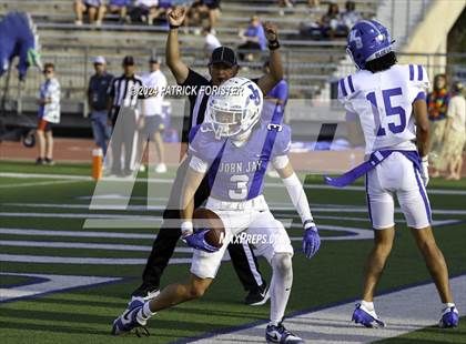 Thumbnail 3 in New Braunfels @ Jay (UIL 5A Football Bi-District Playoff) photogallery.