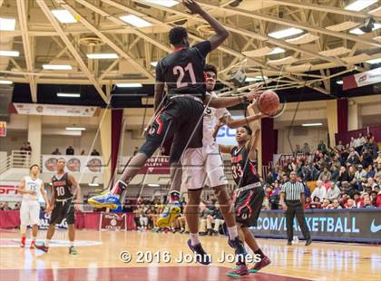 Thumbnail 2 in Commonwealth Academy vs Putnam Vo-Tech/Sci-Tech (Spalding Hoophall Classic) photogallery.