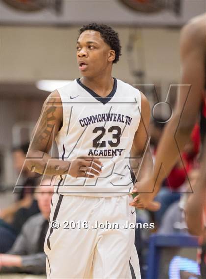 Thumbnail 3 in Commonwealth Academy vs Putnam Vo-Tech/Sci-Tech (Spalding Hoophall Classic) photogallery.