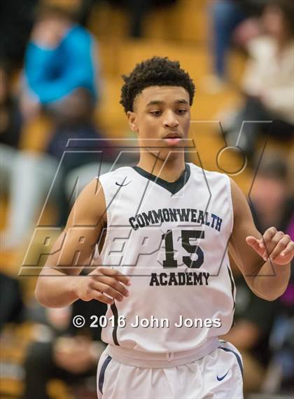 Thumbnail 3 in Commonwealth Academy vs Putnam Vo-Tech/Sci-Tech (Spalding Hoophall Classic) photogallery.