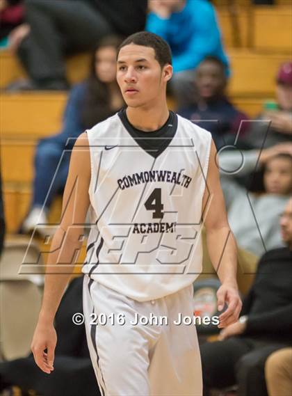 Thumbnail 1 in Commonwealth Academy vs Putnam Vo-Tech/Sci-Tech (Spalding Hoophall Classic) photogallery.