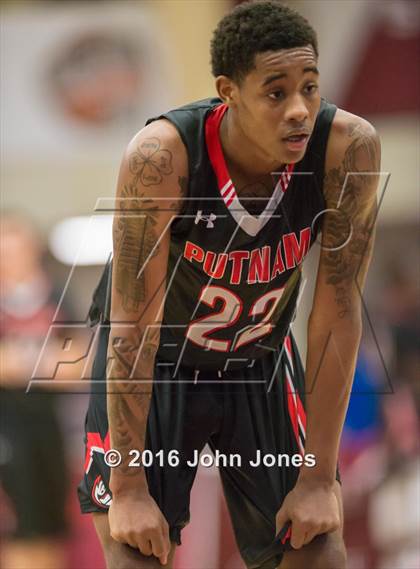 Thumbnail 3 in Commonwealth Academy vs Putnam Vo-Tech/Sci-Tech (Spalding Hoophall Classic) photogallery.