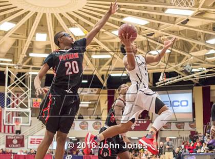 Thumbnail 1 in Commonwealth Academy vs Putnam Vo-Tech/Sci-Tech (Spalding Hoophall Classic) photogallery.