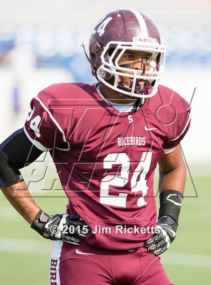 Thumbnail 3 in Arkadelphia vs Stuttgart (103.7/1st Security Classic) photogallery.