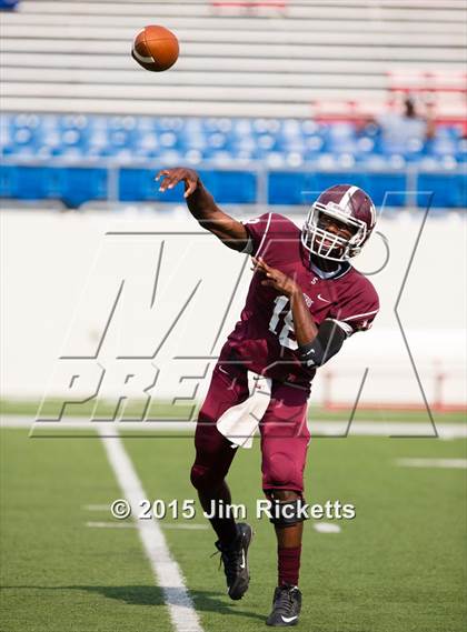 Thumbnail 2 in Arkadelphia vs Stuttgart (103.7/1st Security Classic) photogallery.