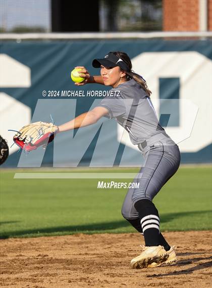 Thumbnail 2 in Marcus vs. Guyer (UIL 6A Softball REGIONAL QUARTER FINAL) photogallery.