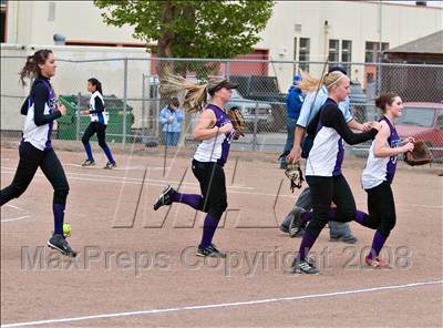 Thumbnail 2 in Analy @ Petaluma photogallery.