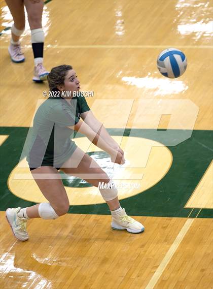 Thumbnail 3 in Lakeland @ Lake Orion (Lake Orion Varsity Dragon Invite) photogallery.