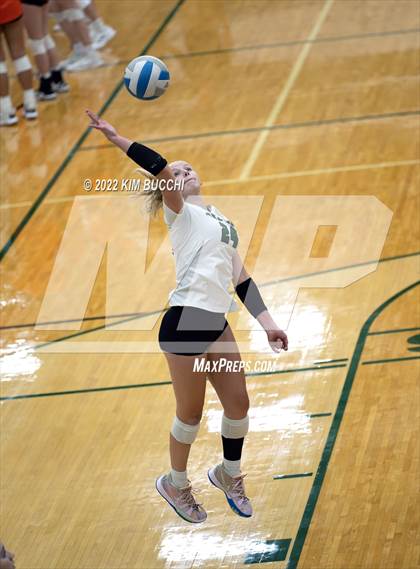 Thumbnail 2 in Lakeland @ Lake Orion (Lake Orion Varsity Dragon Invite) photogallery.