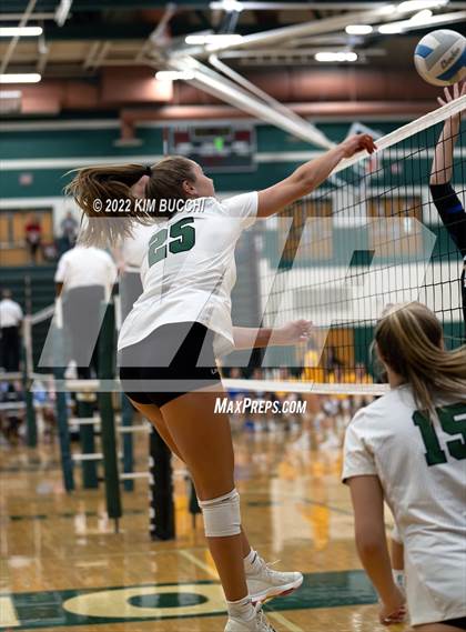 Thumbnail 2 in Lakeland @ Lake Orion (Lake Orion Varsity Dragon Invite) photogallery.
