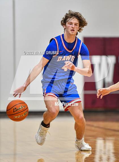 Thumbnail 1 in Quitman vs. White Oak (White Oak Tournament) photogallery.