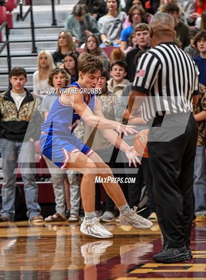 Thumbnail 1 in Quitman vs. White Oak (White Oak Tournament) photogallery.