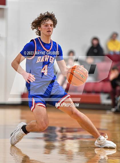 Thumbnail 1 in Quitman vs. White Oak (White Oak Tournament) photogallery.